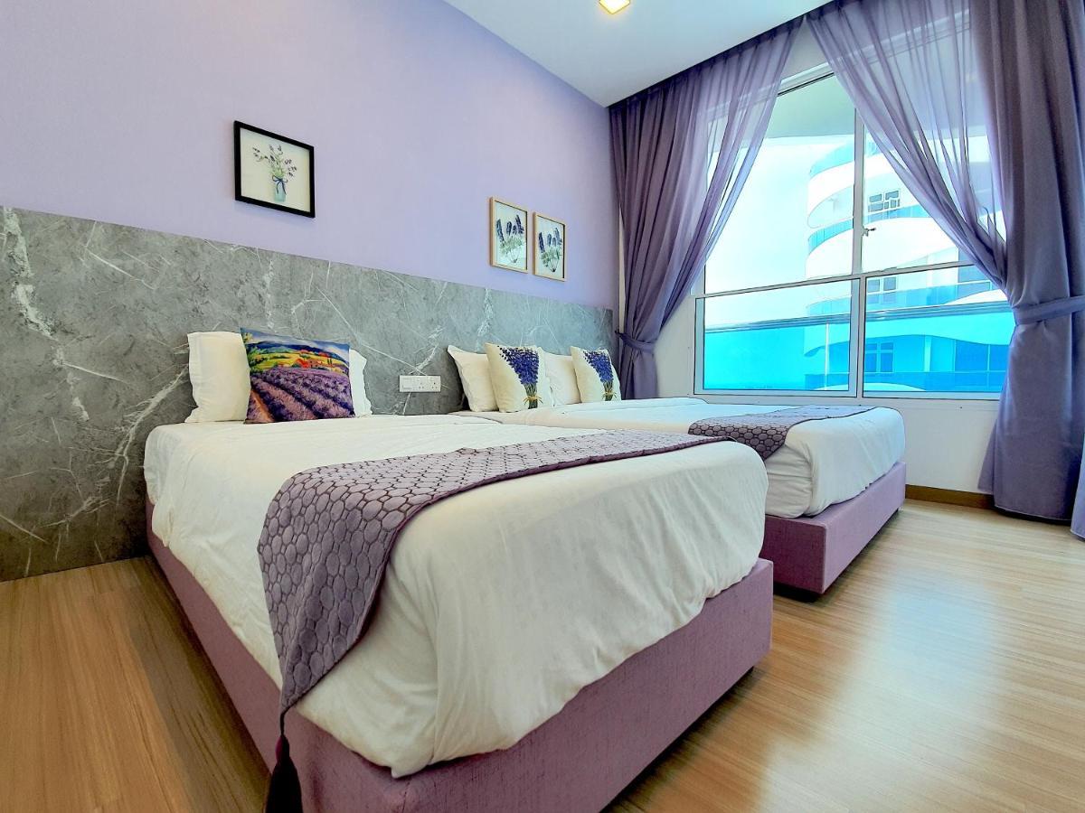 The Wave Suites Melaka Exterior foto