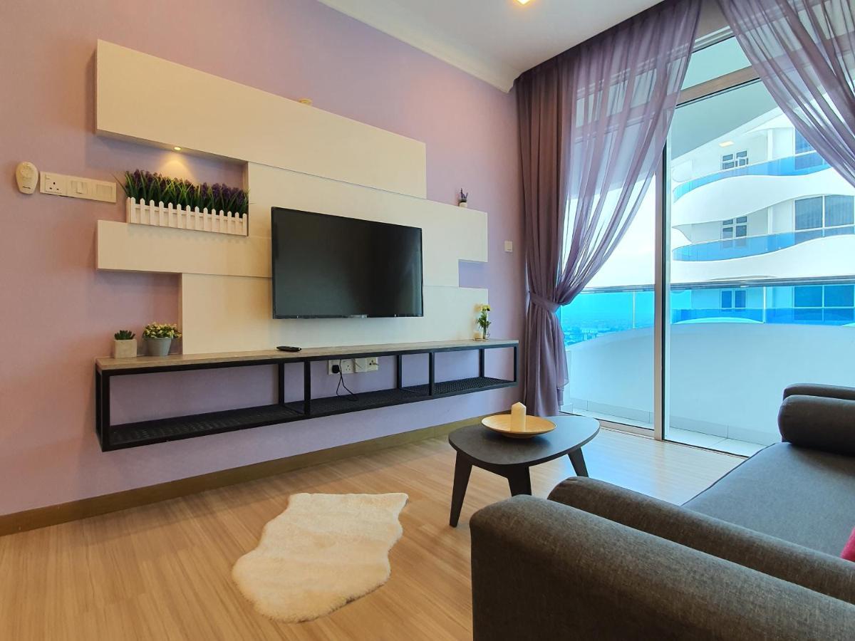 The Wave Suites Melaka Exterior foto