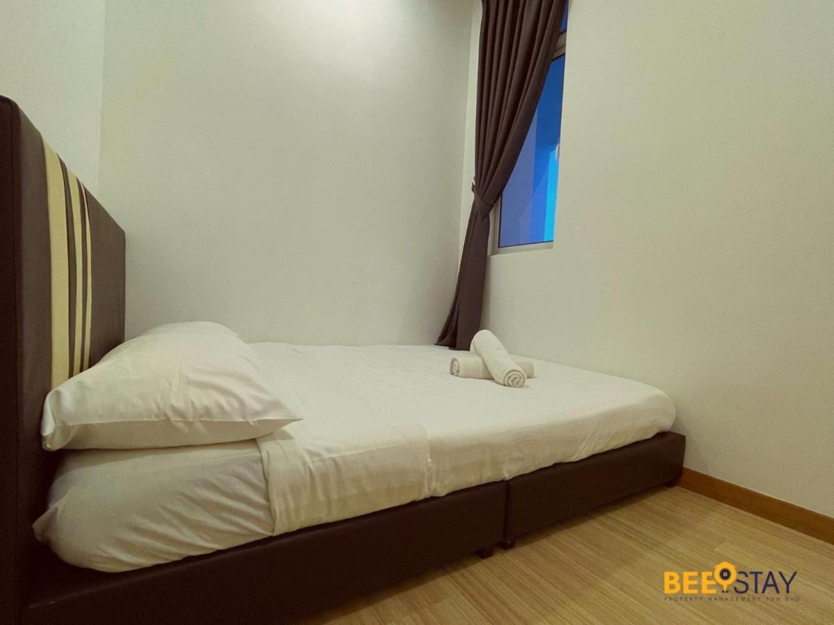 The Wave Suites Melaka Exterior foto