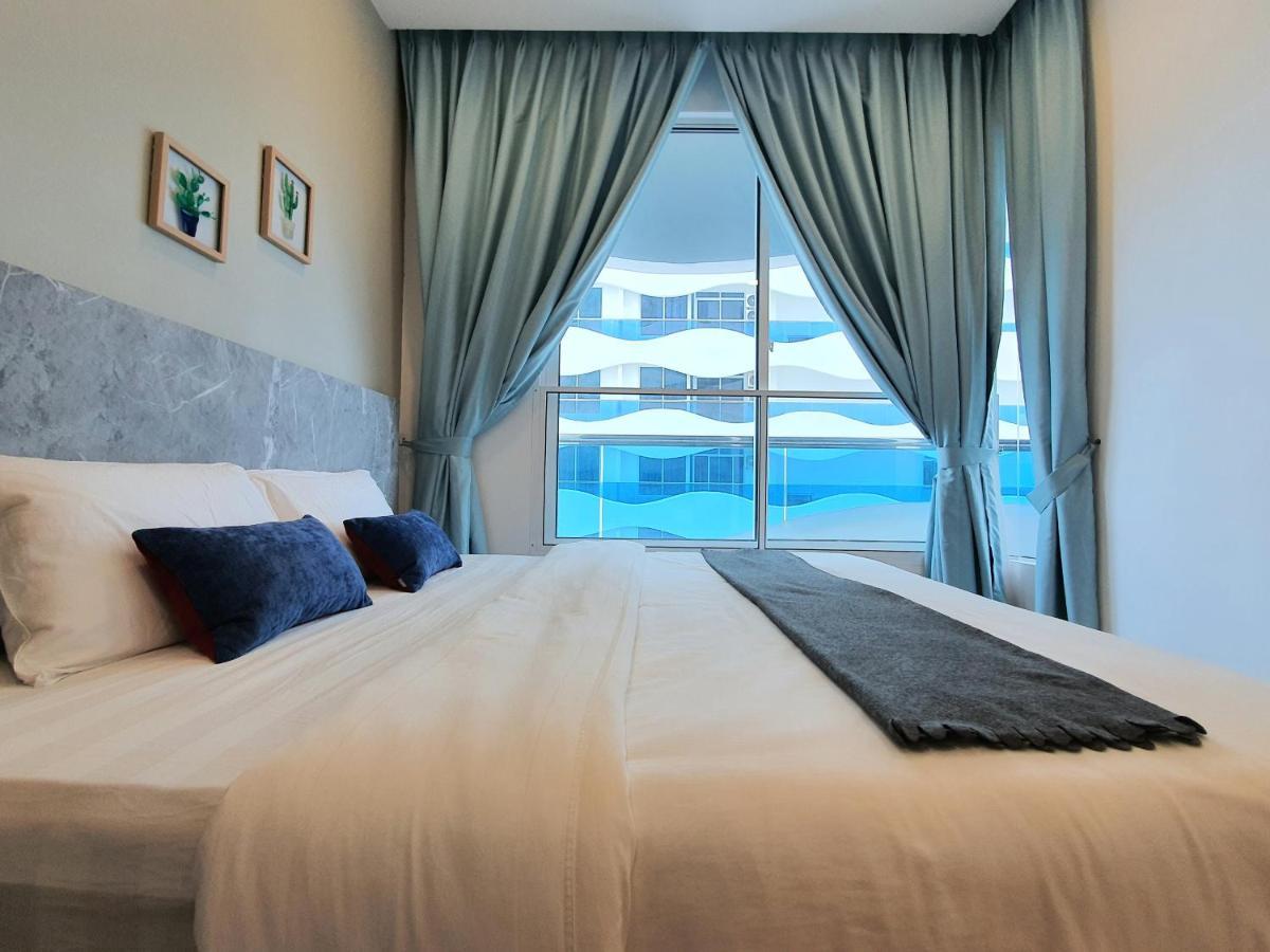 The Wave Suites Melaka Exterior foto