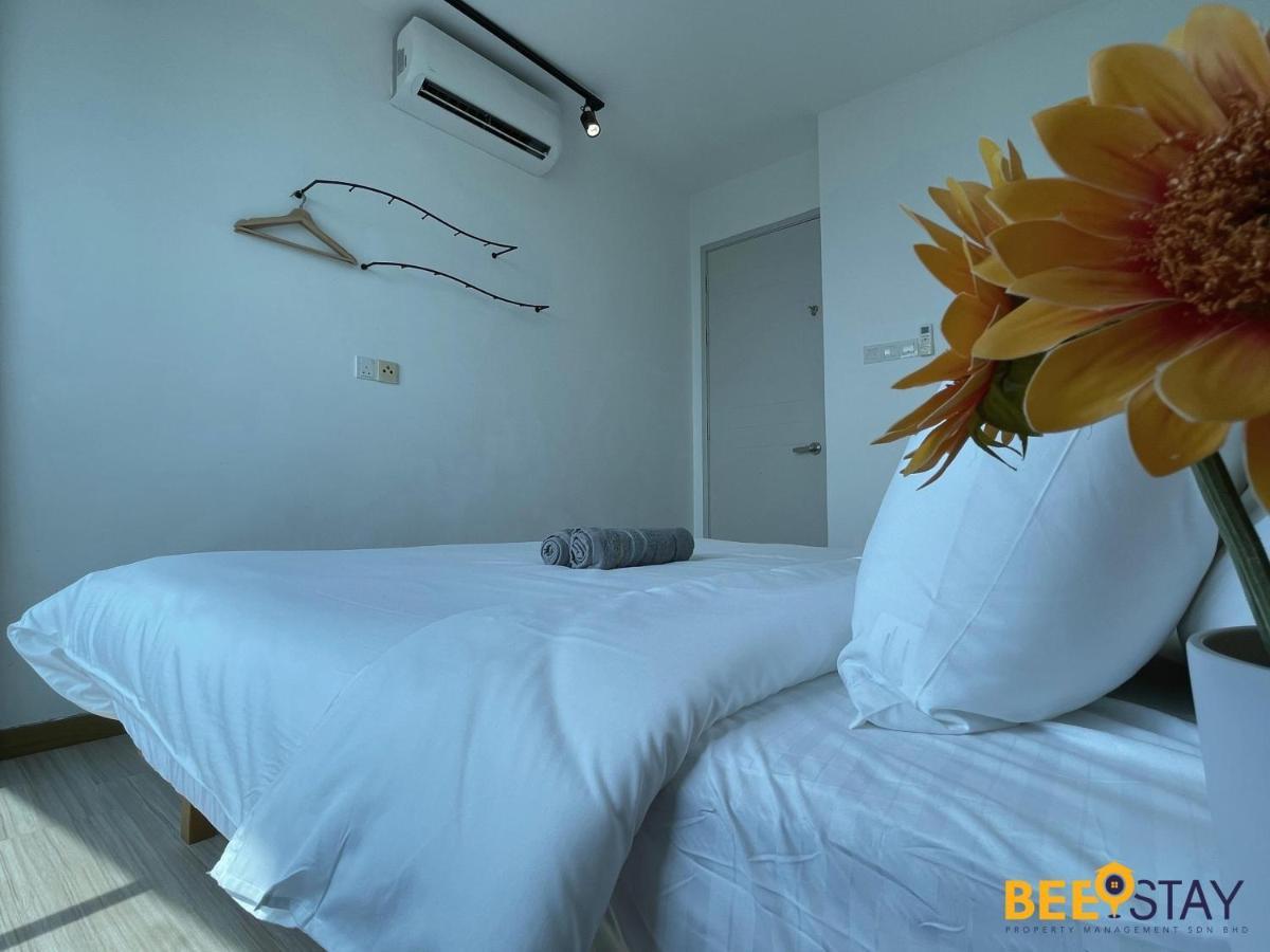 The Wave Suites Melaka Exterior foto